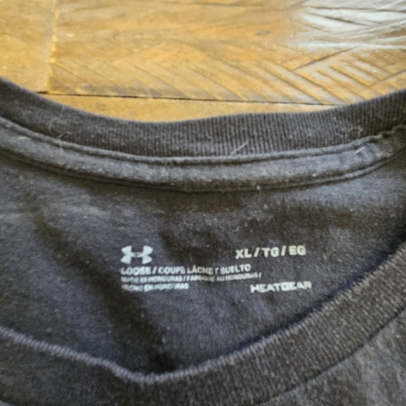 GUC - Under Armour t-shirt bundle (XL) - Picture 5 of 5